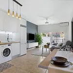 Appartement 104 *